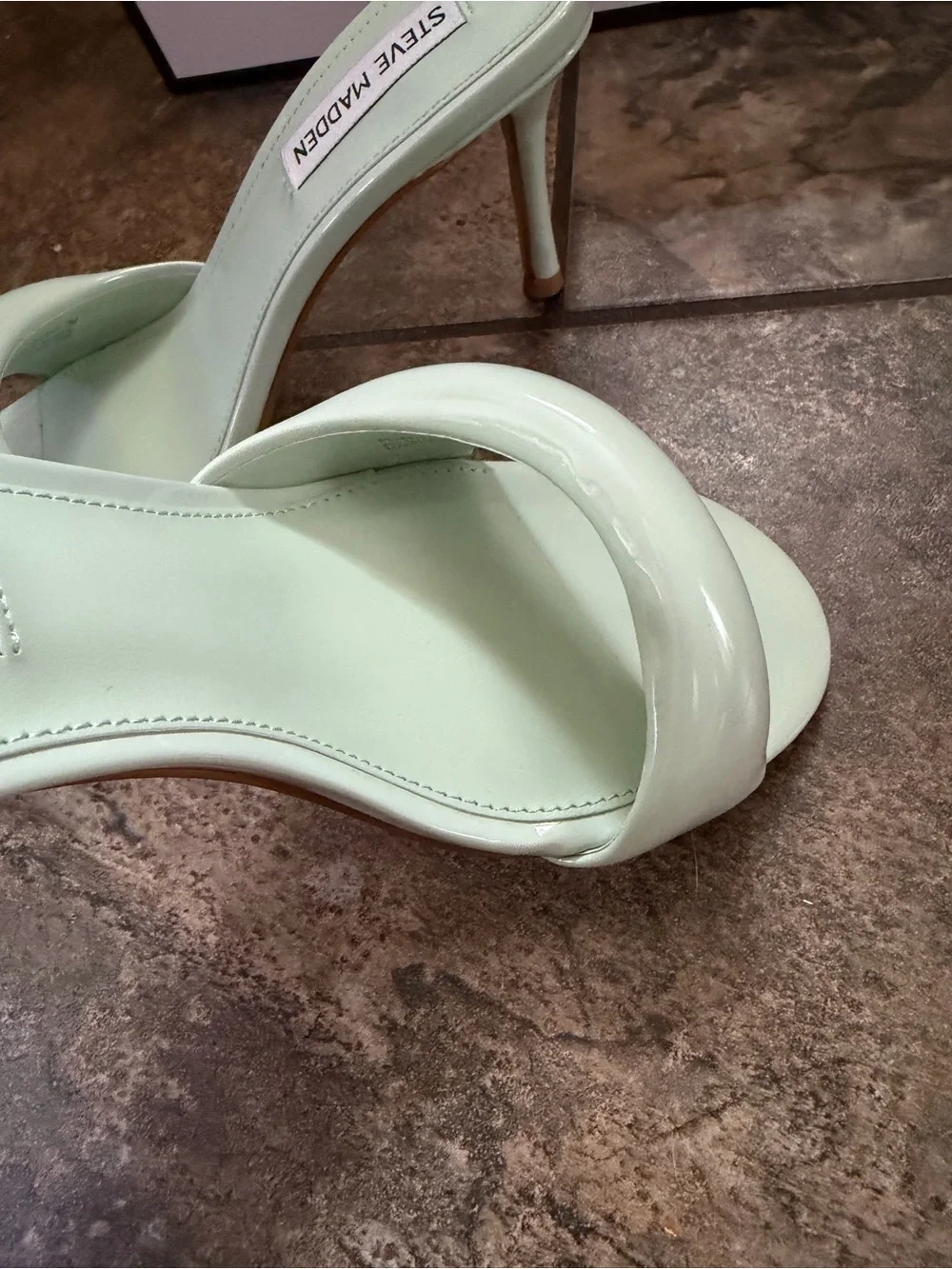 Steve Madden new never